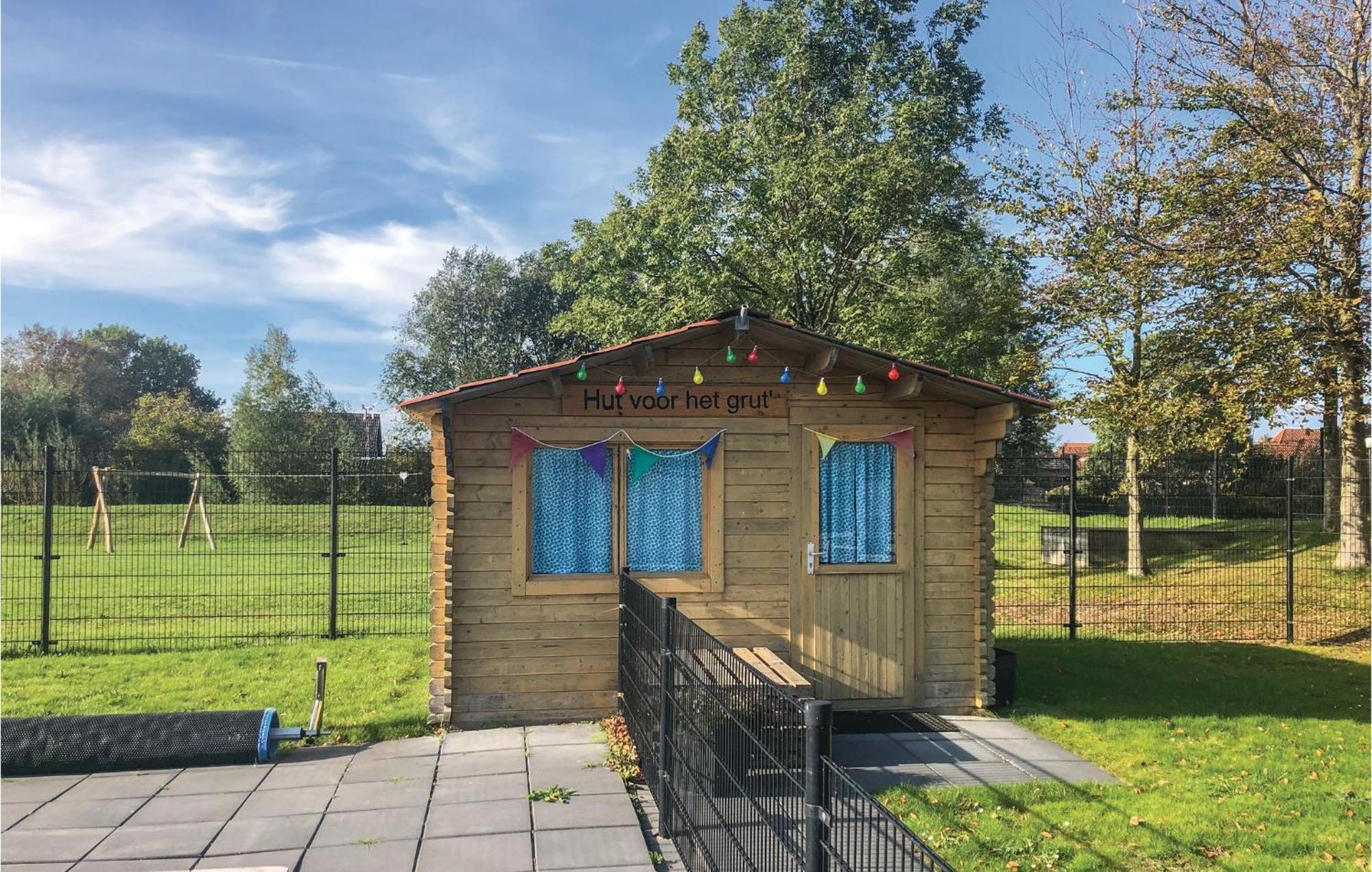 Lovely Home In Tzummarum With Wifi 외부 사진